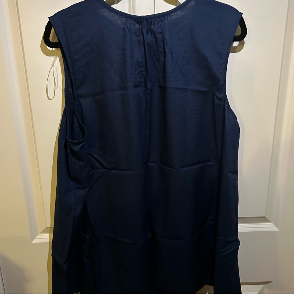 Croft & Barrow Blue Sleeveless Tank Top - Picture 5 of 5